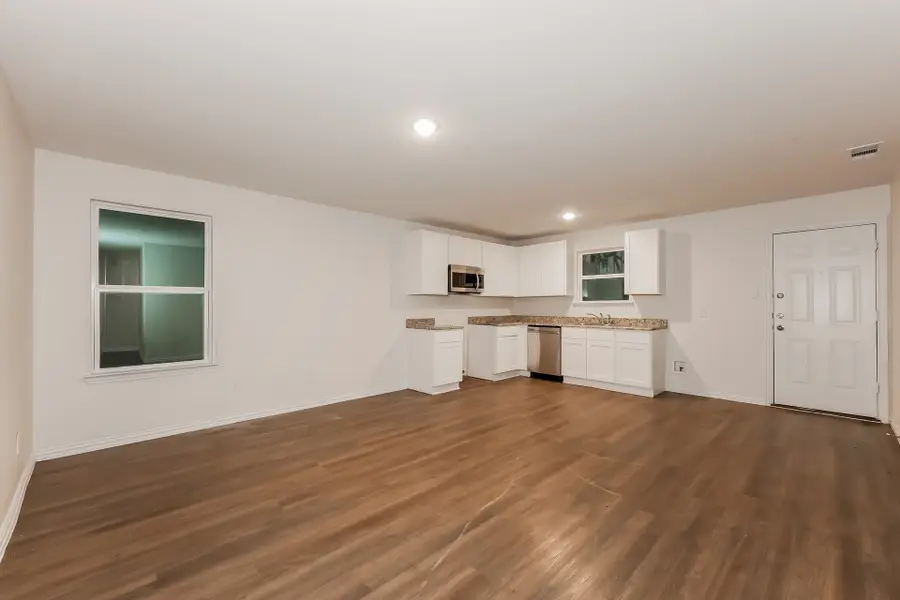 2213 Dillard Street, Fort Worth, TX 76105 - Image #3