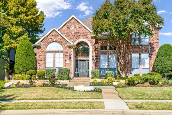4513 Briar Hollow Drive, Plano, TX 75093