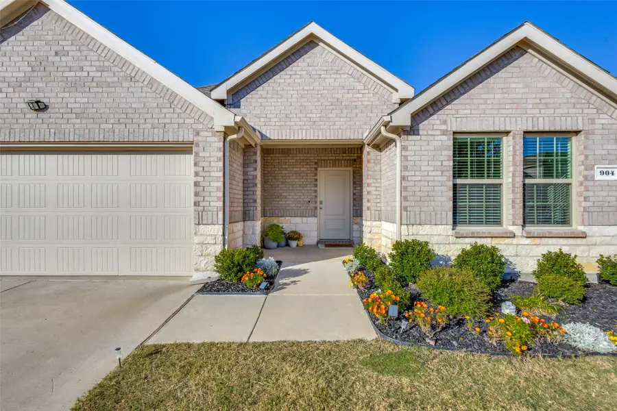 904 Stockton Pass Lane, Princeton, TX 75407 - #2