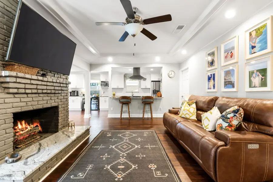 3236 Merrell Road, Dallas, TX 75229 - Image #3