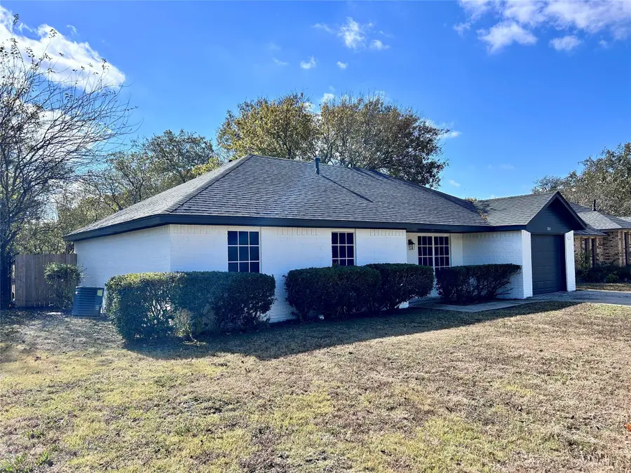 302 Monica Street, Glenn Heights, TX 75154 - Image #2