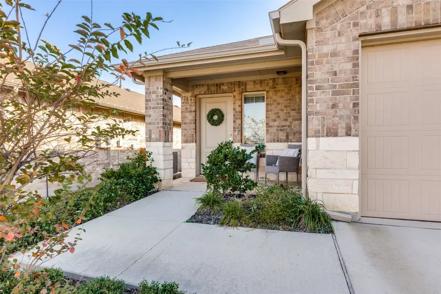 140 Greengate Drive, Boyd, TX 76023 - Image #2