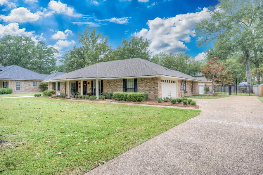 4101 Lakeway Circle, Benton, LA 71006 - #2