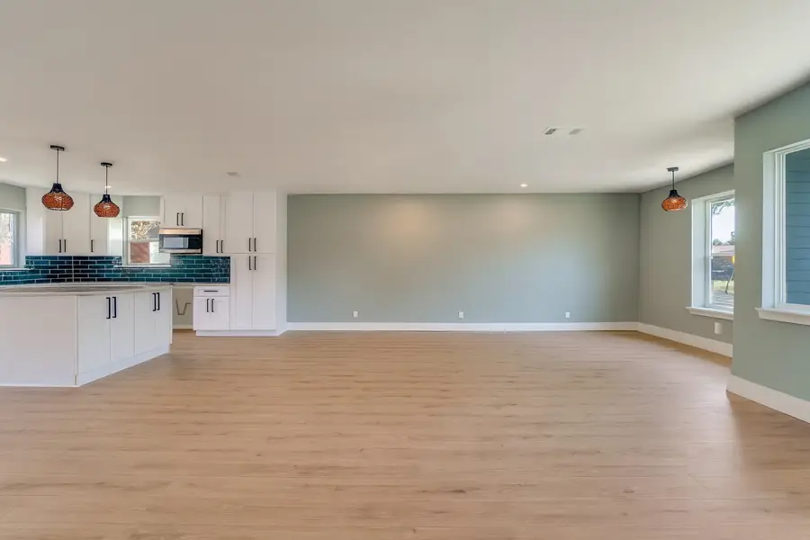 9209 Rustown Drive, Dallas, TX 75228 - Image #3