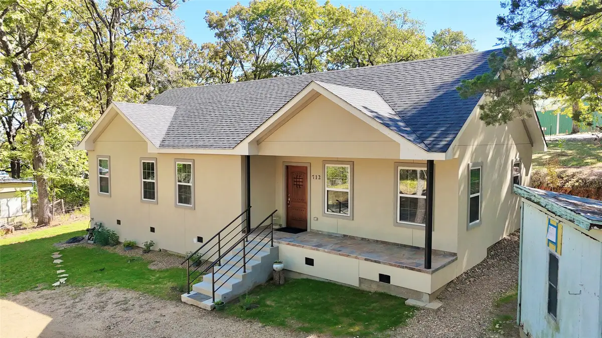 712 Regal Drive, Tool, TX 75143 - Image #1