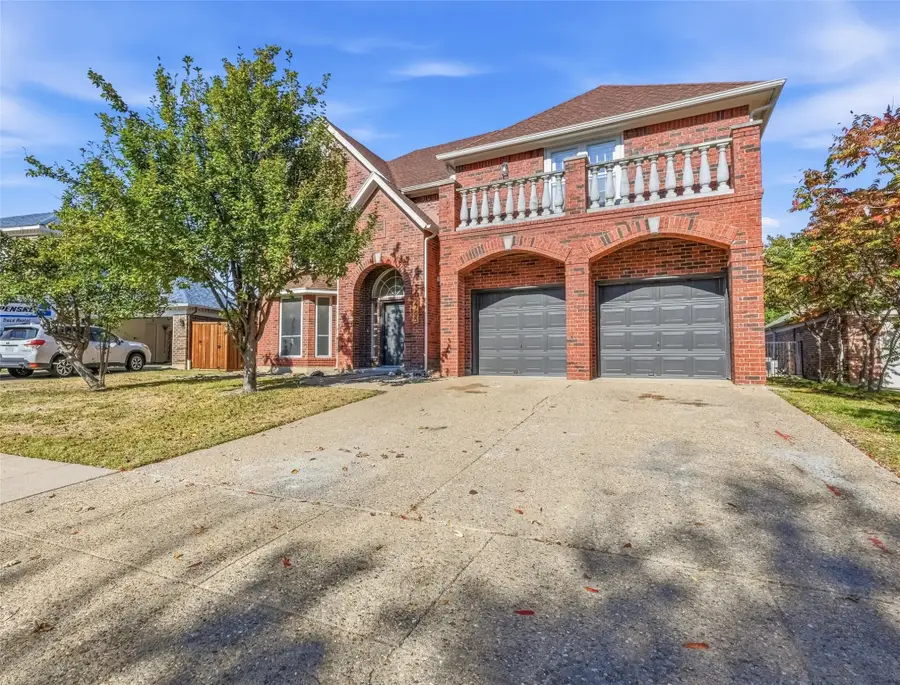 2705 Redstone Drive, Arlington, TX 76001 - Image #2