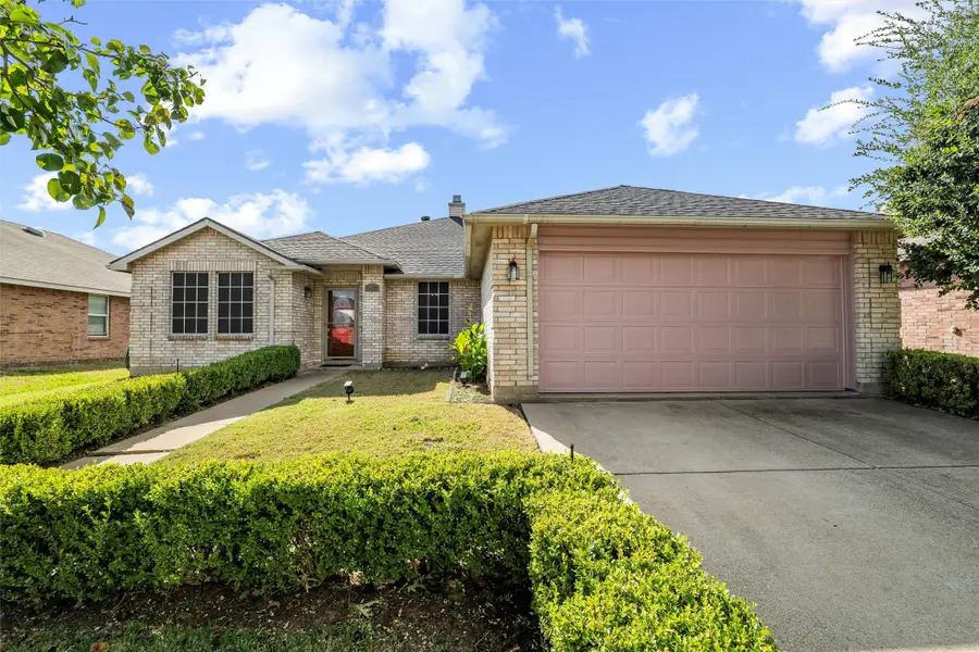 2023 Cap Rock Lane, Grand Prairie, TX 75052 - Image #3