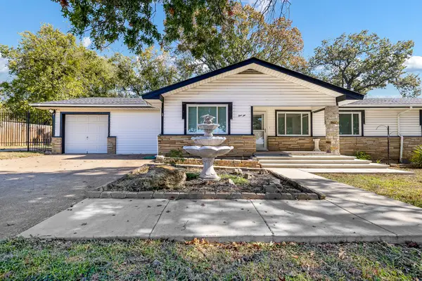 110 Pine Street, Weatherford, TX 76086