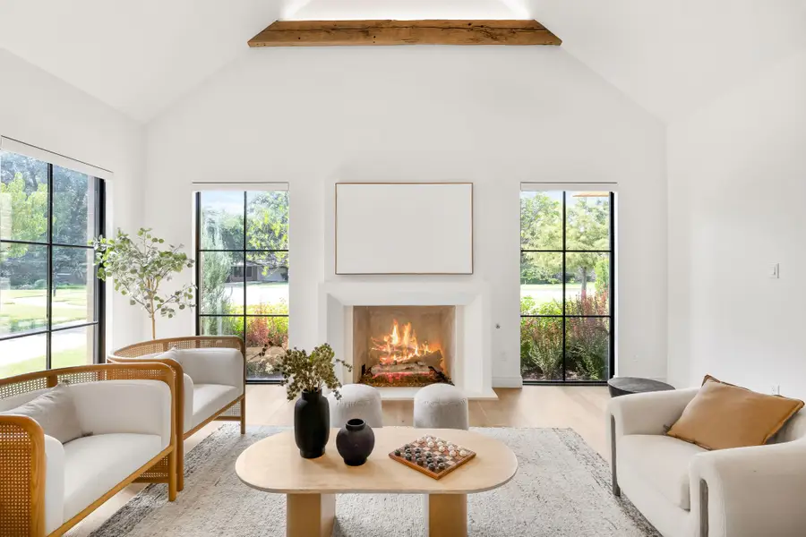 10510 Les Jardins Drive, Dallas, TX 75229 - Image #3