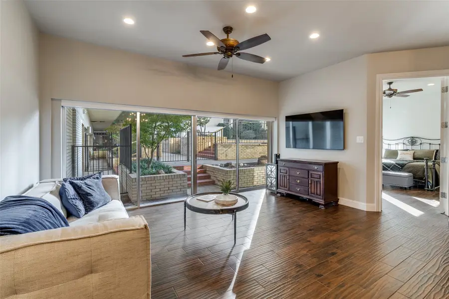 6211 W Northwest Highway #G115, Dallas, TX 75225 - Image #2