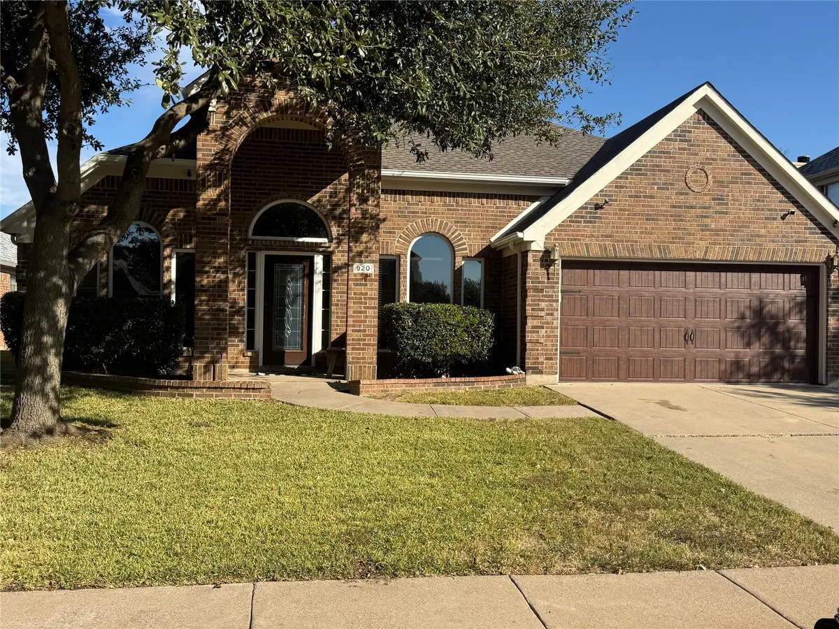 920 Chestnut Avenue, Burleson, TX 76028 - Image #1