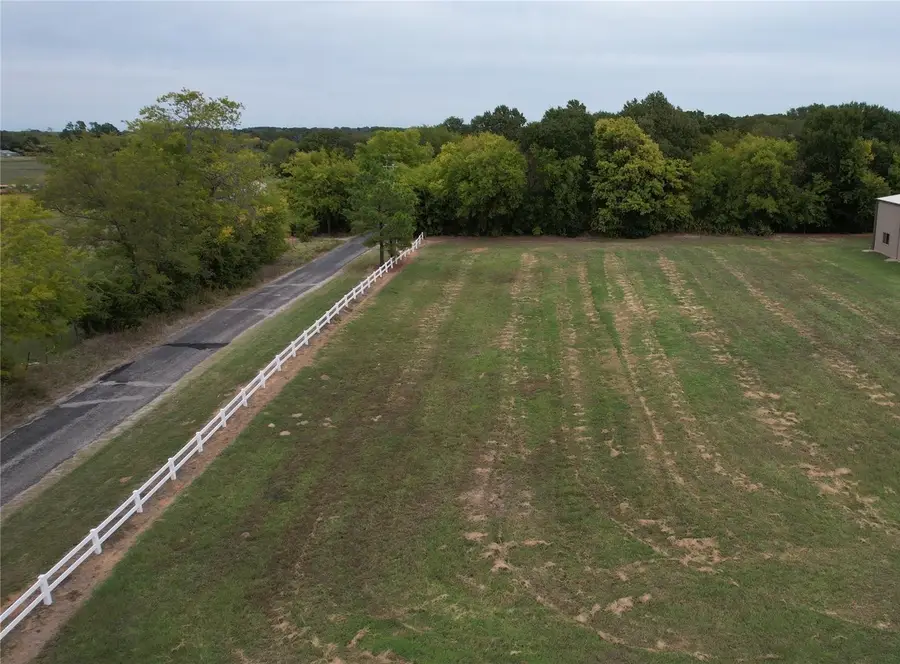 938 Private Rd 7005, Edgewood, TX 75117 - Image #2