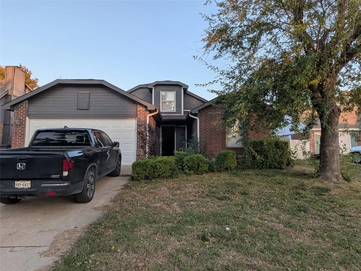 7912 Eastwind Drive, Fort Worth, TX 76137 - Image #1