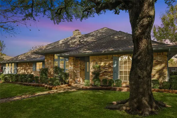 2407 Silver Holly Lane, Richardson, TX 75082