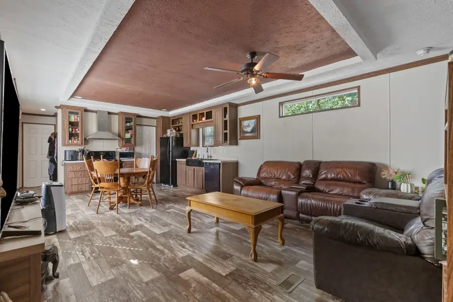 15213 Heavenly Acres Drive, Willis, TX 77378 - Image #3