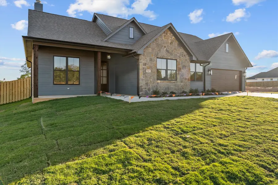 16421 Clearview Drive, Lindale, TX 75771 - Image #3