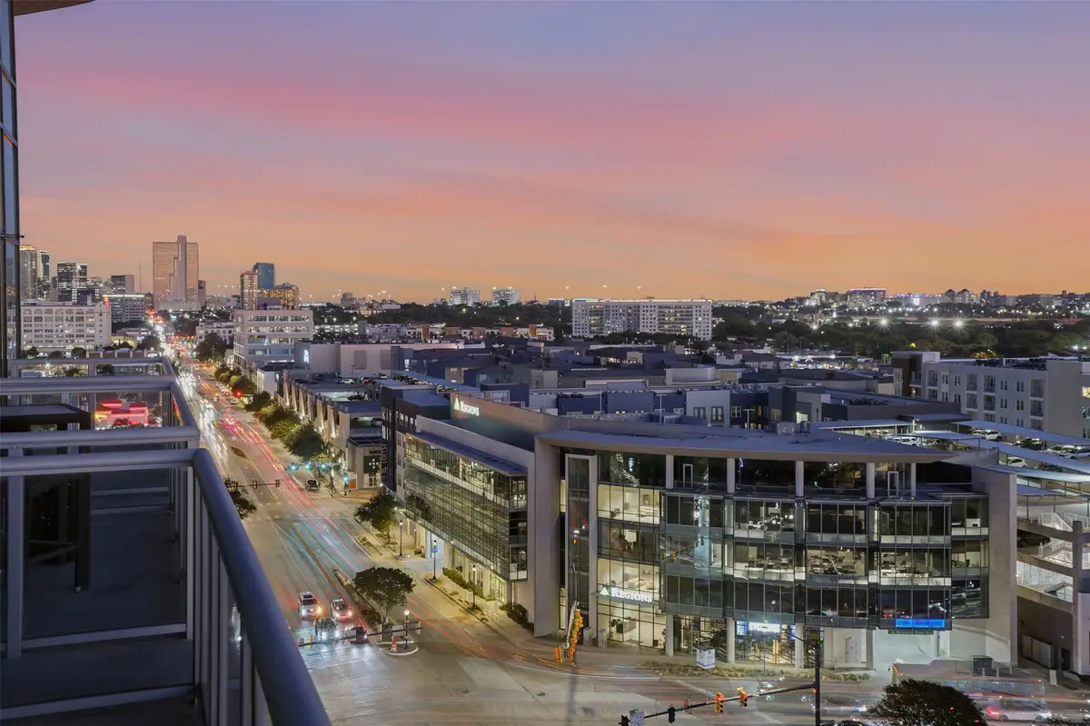 3100 W 7th Street #811, Fort Worth, TX 76107 - Image #1