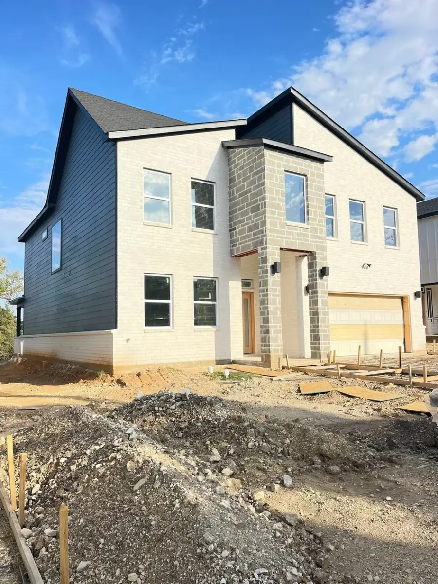 1402 Diceman Avenue, Dallas, TX 75203 - Image #3