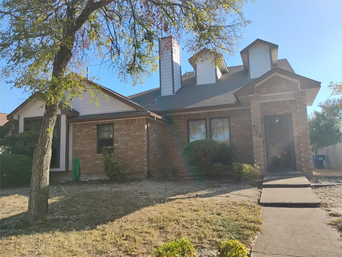 712 Atteberry Lane, Lancaster, TX 75146 - #1