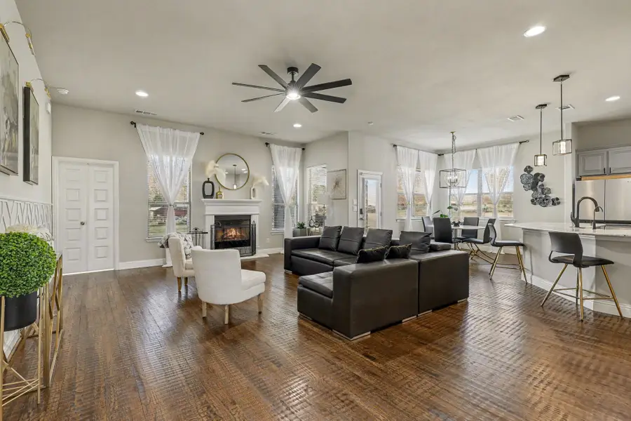 1208 Redbud Street, Howe, TX 75459 - Image #2