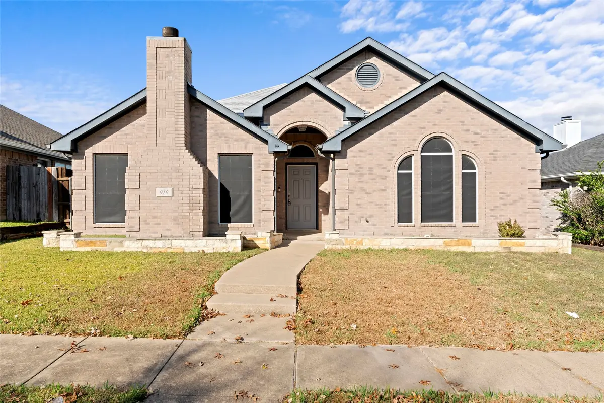 919 Kim Lane, Mesquite, TX 75149 - Image #1