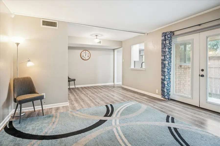 2804 Escada Drive #103V, Farmers Branch, TX 75234 - Image #2