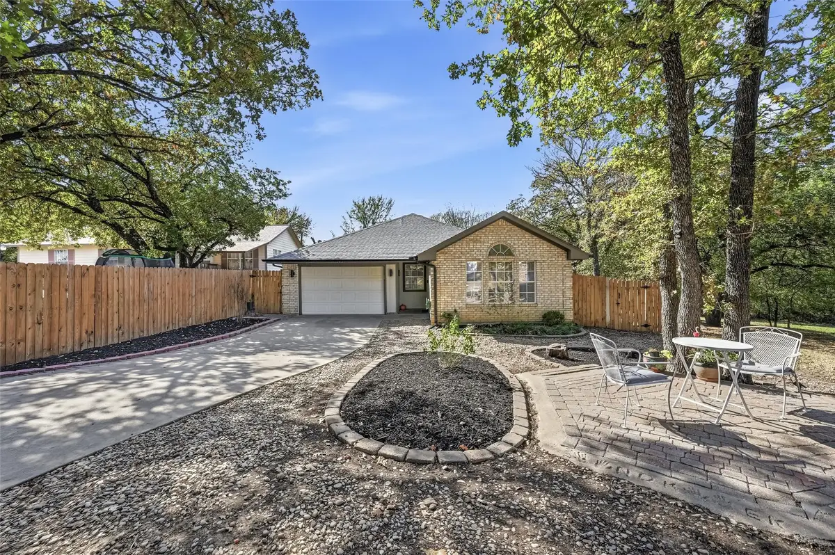 240 Cotton Drive, Mansfield, TX 76063 - Image #1