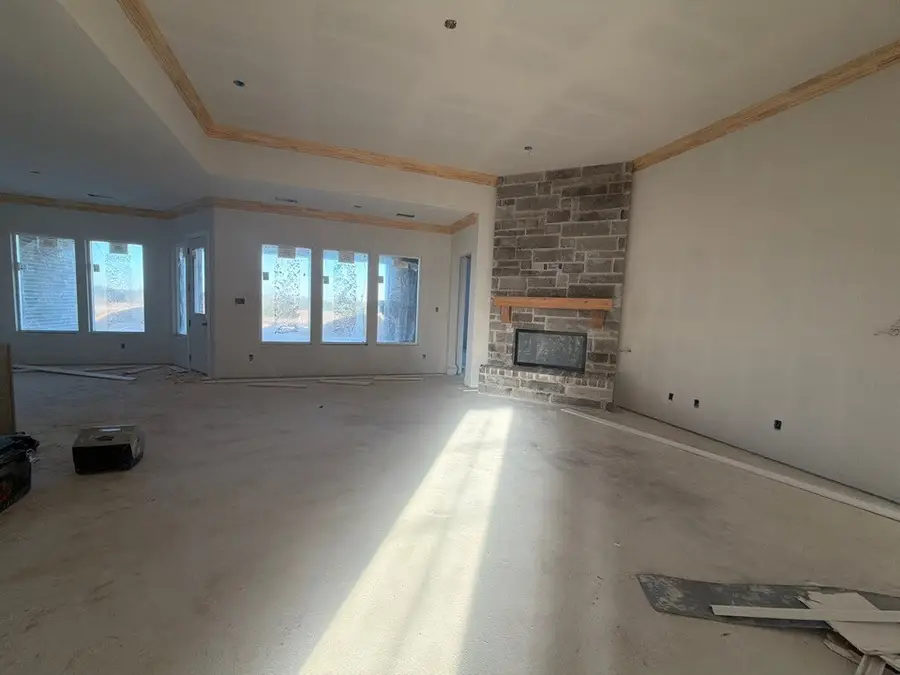 1005 Webb Court, Van Alstyne, TX 75495 - Image #3