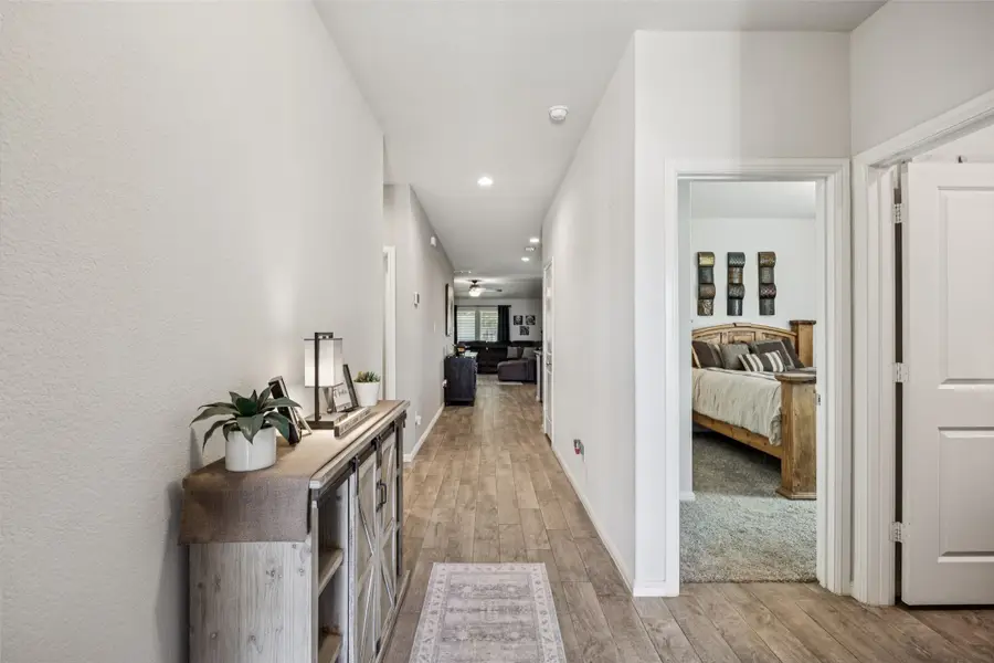 9328 Hill Topper Trail, Fort Worth, TX 76131 - Image #3