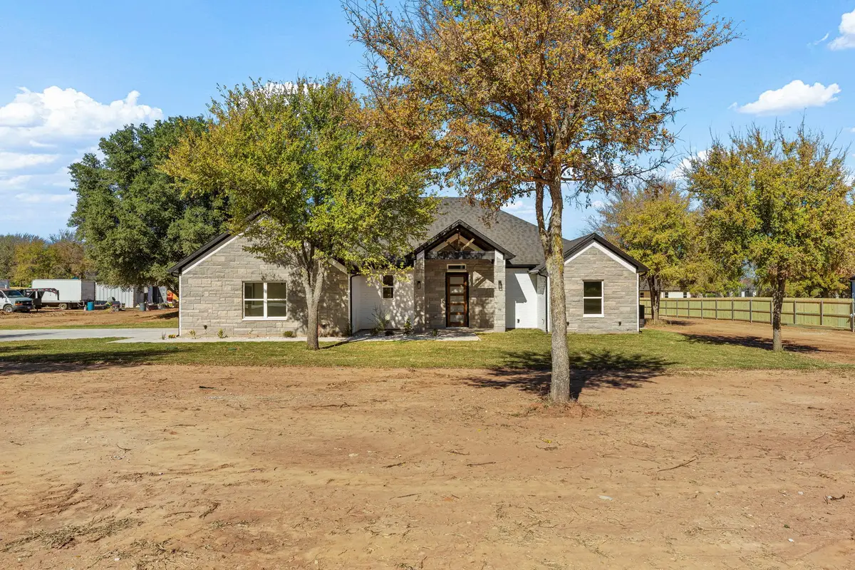 1508 Ports O Call Court, Granbury, TX 76048 - Image #1