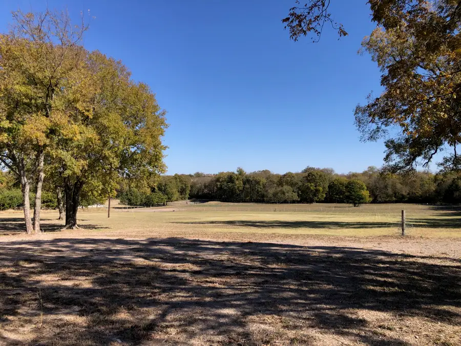 647 County Road 4642, Trenton, TX 75490 - Image #3