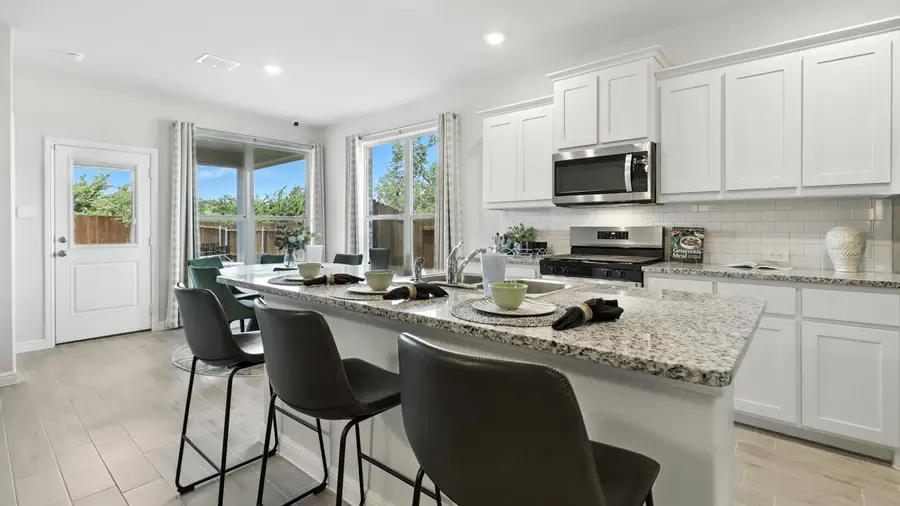 4332 Mill Stream Lane, Fort Worth, TX 76036 - Image #2