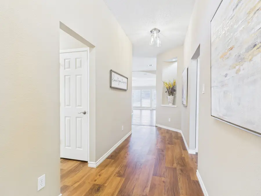 1373 Edmonton Drive, Lewisville, TX 75077 - Image #3
