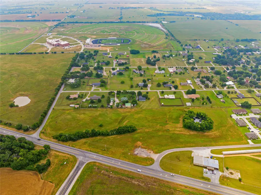 10.32 Ray Roberts Parkway N, Tioga, TX 76271 - Image #3