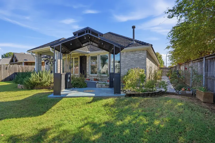 12701 Beech Tree Lane, Fort Worth, TX 76040 - Image #2