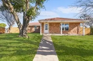 8455 Sugarberry Road, Dallas, TX 75249 - Image #2