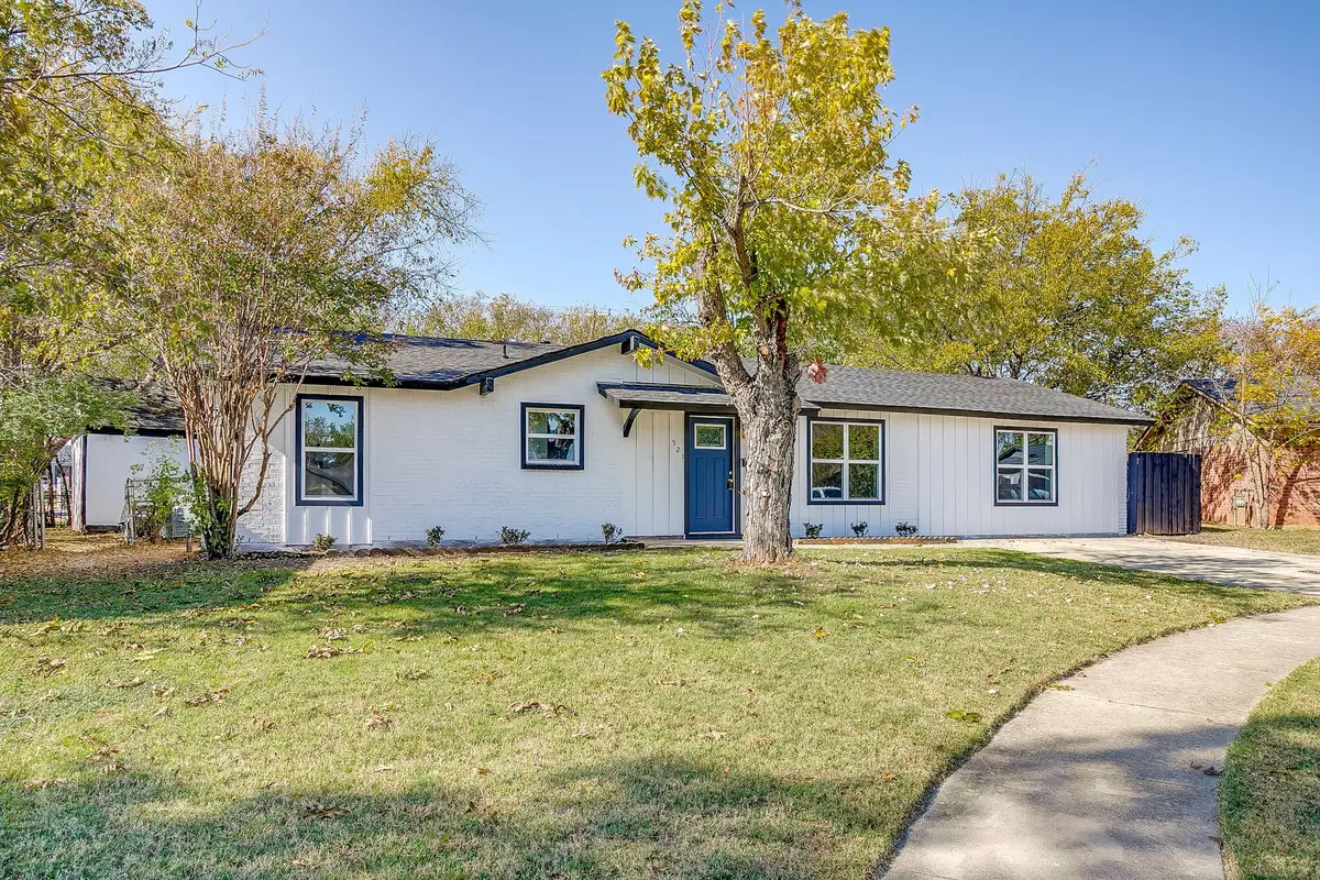 521 Mesquite Avenue, Crowley, TX 76036 - Image #1