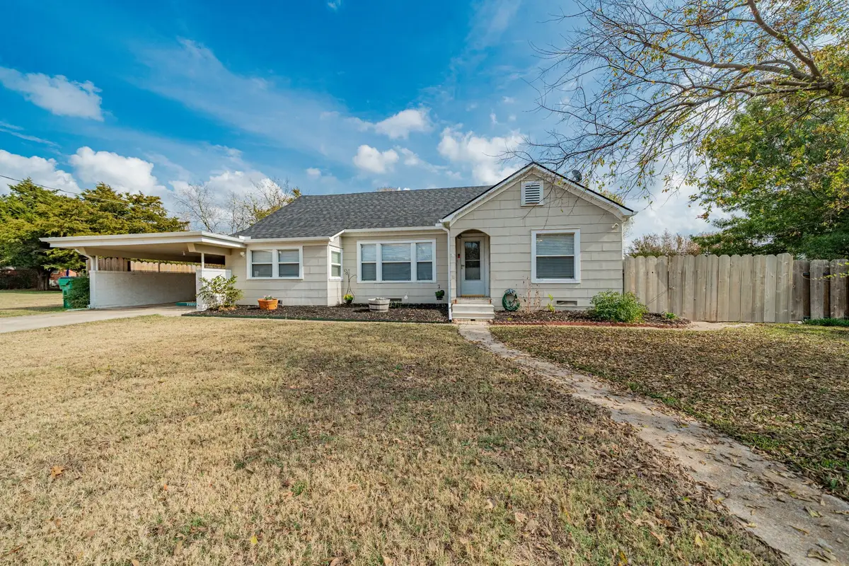 308 N Pecan Street, Muenster, TX 76252 - Image #1