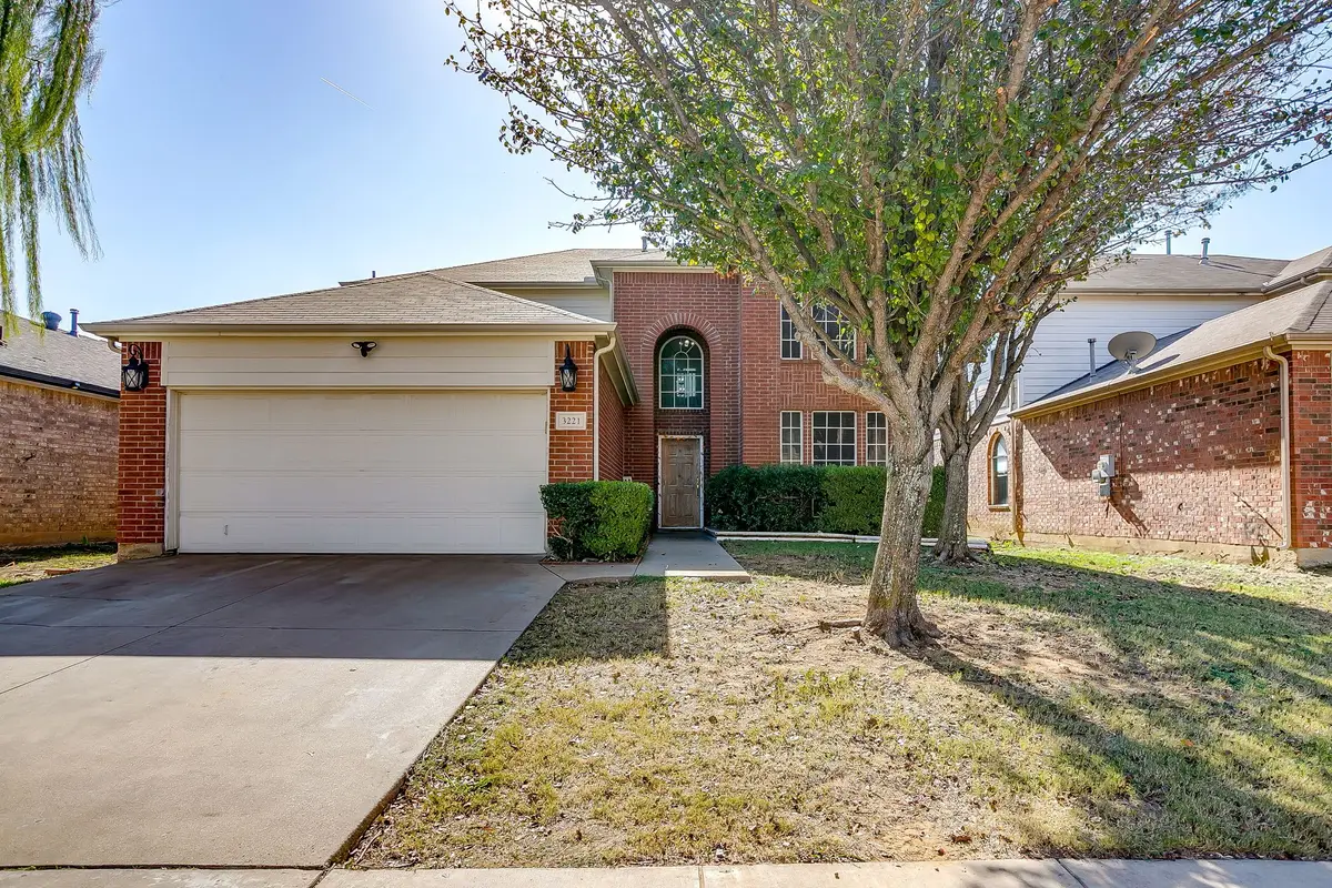 3221 Gettysburg Lane, Fort Worth, TX 76123 - Image #1