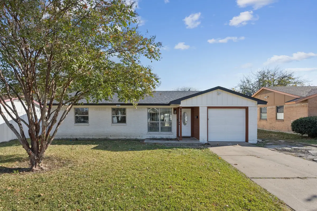 4106 Mehalia Drive, Dallas, TX 75241 - Image #1