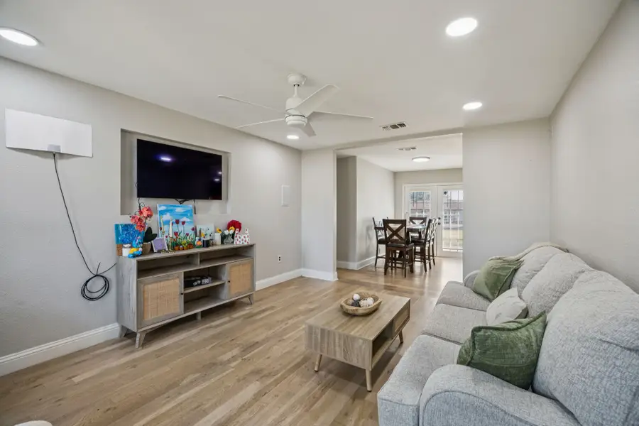 4106 Mehalia Drive, Dallas, TX 75241 - Image #3