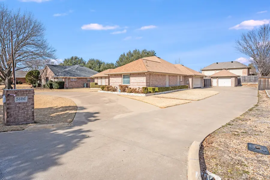 5606 Choctaw Drive, Granbury, TX 76049 - #3