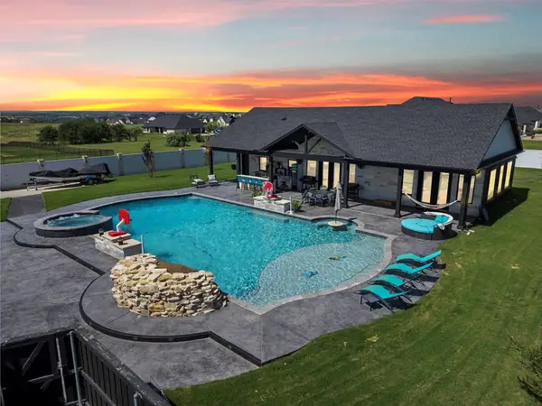 12012 Bella Vino Drive, Fort Worth, TX 76126