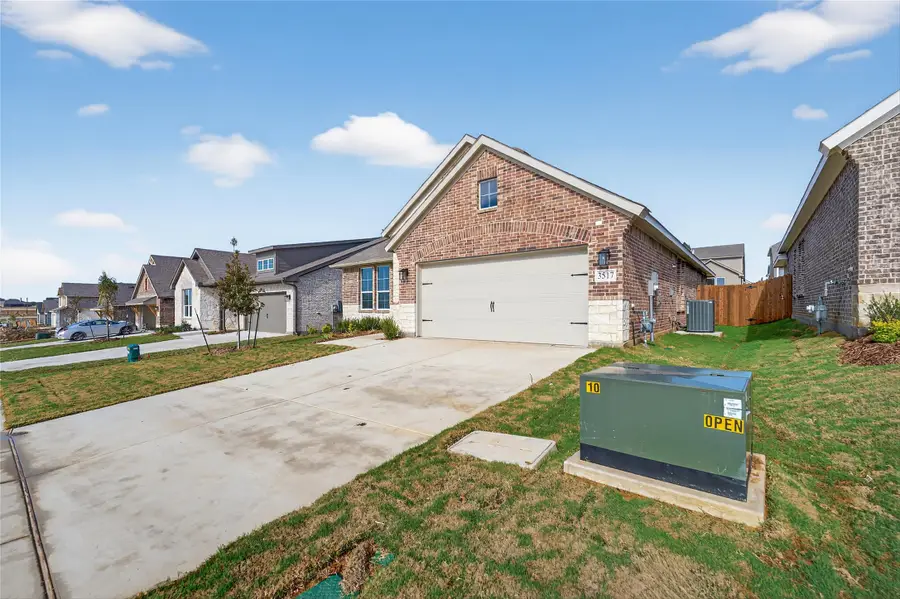 3517 Helena Street, Gainesville, TX 76240 - Image #3