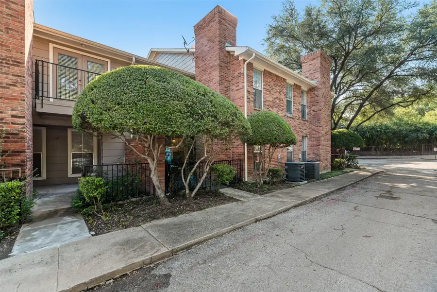 7510 Holly Hill Drive #111, Dallas, TX 75231 - Image #3