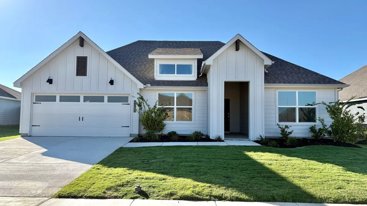 4231 Cornerstone Circle, Granbury, TX 76048 - Image #1