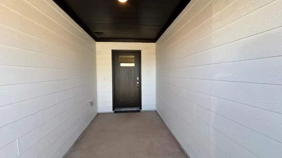 4243 Cornerstone Circle, Granbury, TX 76048 - Image #2