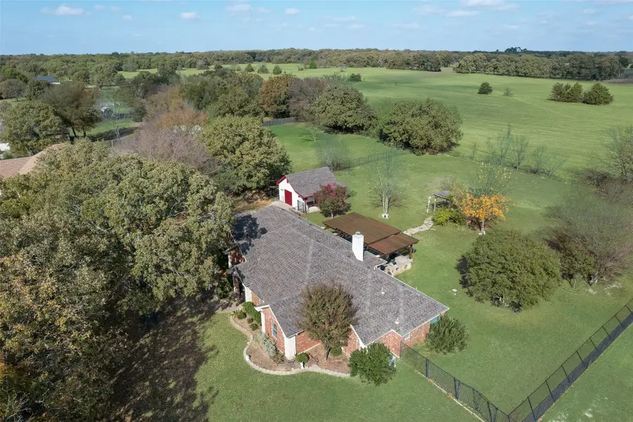 2349 Kandy Lane, Post Oak Bend City, TX 75142 - Image #2