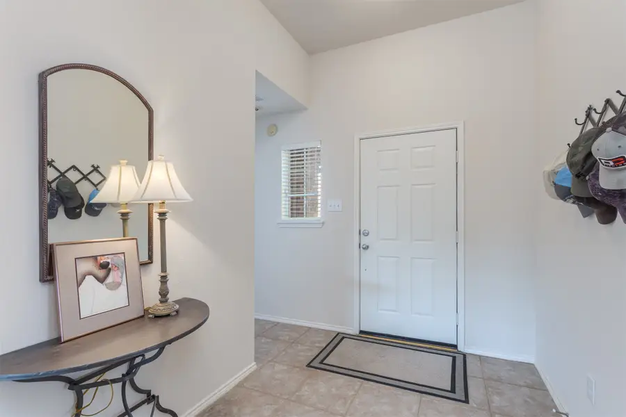 2437 Campfire Lane, Frisco, TX 75033 - Image #3