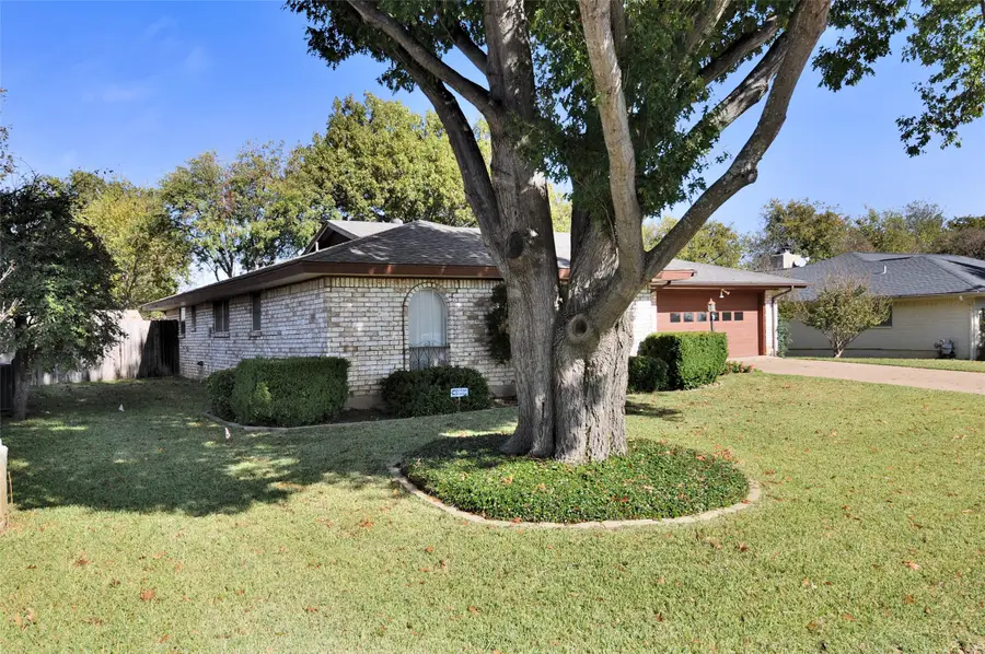 4108 Alicante Avenue, Fort Worth, TX 76133 - Image #3